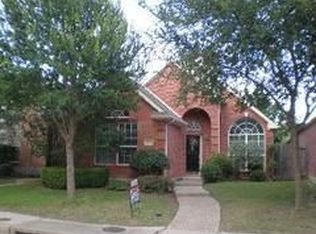 18714 Riverstone Ct, Dallas, TX 75252