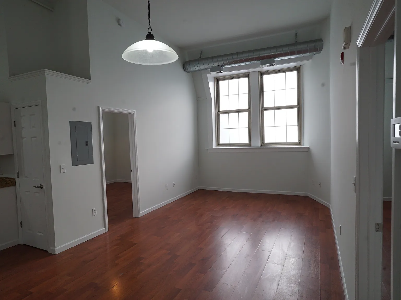 Webster school realty - W305 — Photo 2