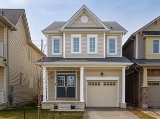 8823 Chickory Trl, Niagara Falls, ON L2H3S4