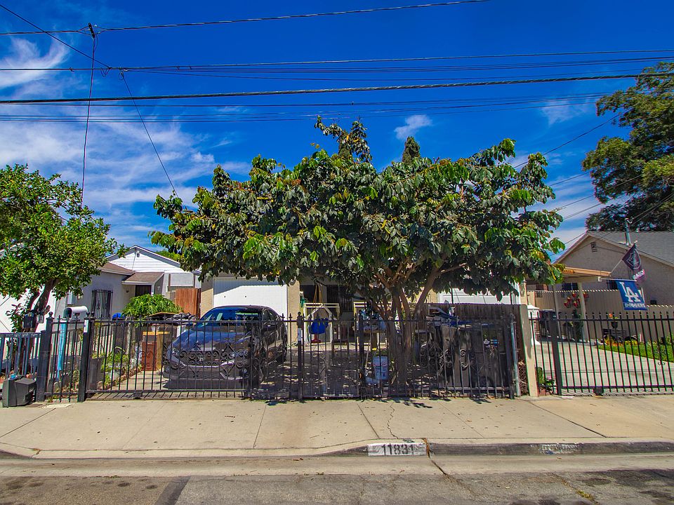 1st image of 11831 Lowemont St