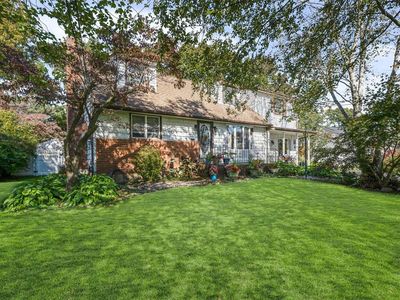 239 Curtin Avenue, West Islip, NY, 11795