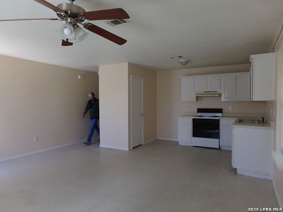 5th image of 9228 Balboa Port Dr
