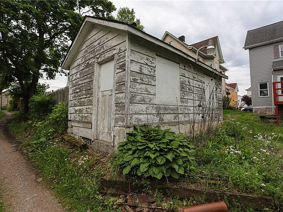 4th image of 161 Frothingham Ave
