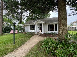 1263 W Stover St, Freeport, IL 61032