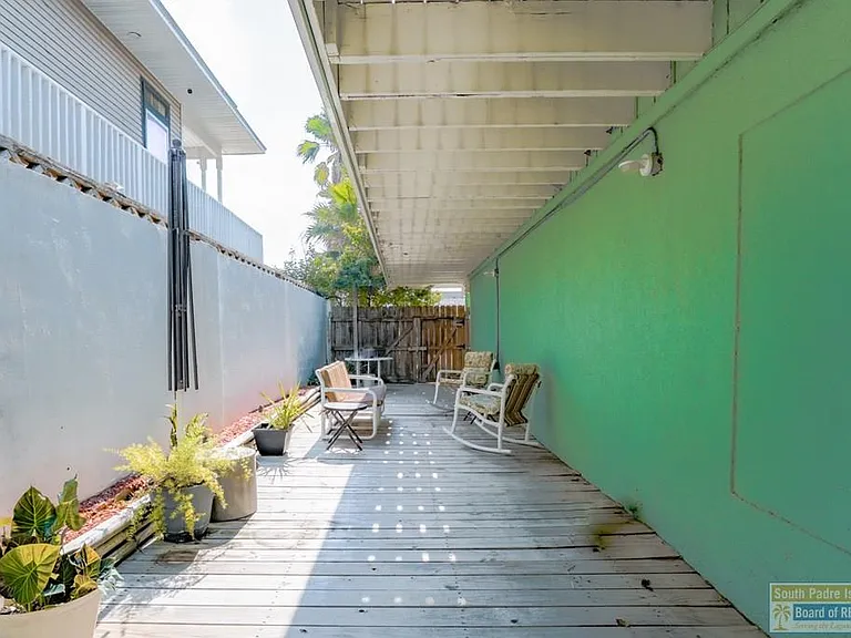 122 E Verna Jean Dr — Photo 12