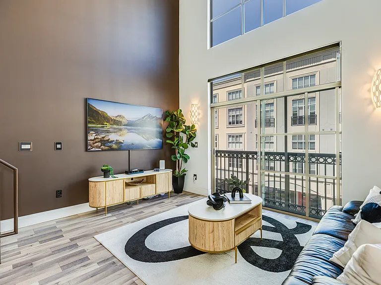 334 Santana Row #311 — Photo 10