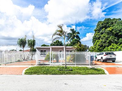 15600 NW 157th St, Miami Gardens, FL, 33054