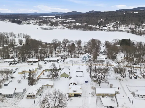 00 North Street, Laconia, NH 03246