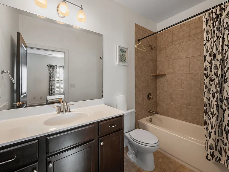1425 Briarhaven Trl — Photo 17
