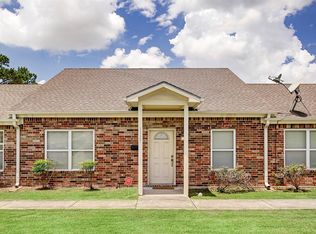 1327 Queens Rd, Pasadena, TX 77502