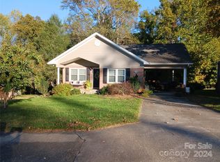 309 Rodoret St N, Valdese, NC 28690