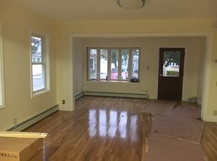 8989 219th St, Queens Village, NY 11427