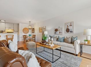 377 Palm Ave APT 102, Oakland, CA 94610