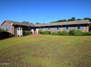 840 Wildlife Rd, New Bern, NC 28560