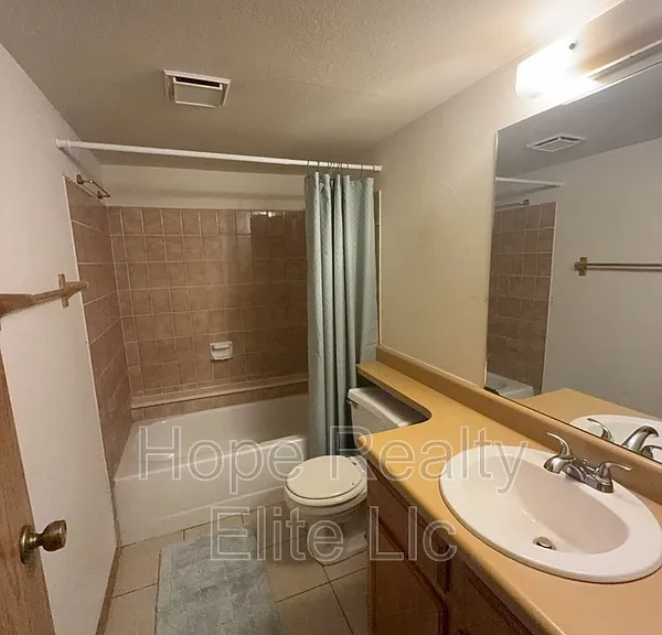 4537 Lamplighter Cir — Photo 11