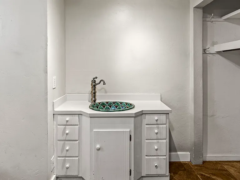 11 Lukens Pl — Photo 20