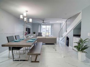 1261 Presidio Dr #5-42, Fort Lauderdale, FL 33327