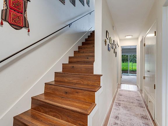 5th image of 3098 Yulupa Avenue