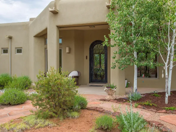 21 Abiquiu Ct, Sandia Park, NM 87047