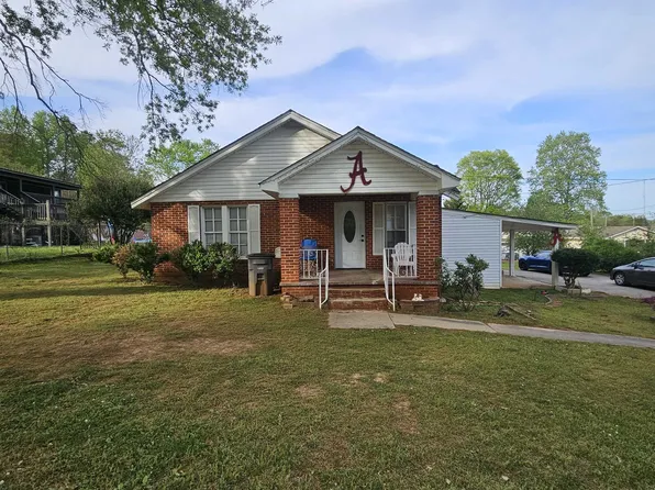 56 Pine St, Russellville, AL 35653
