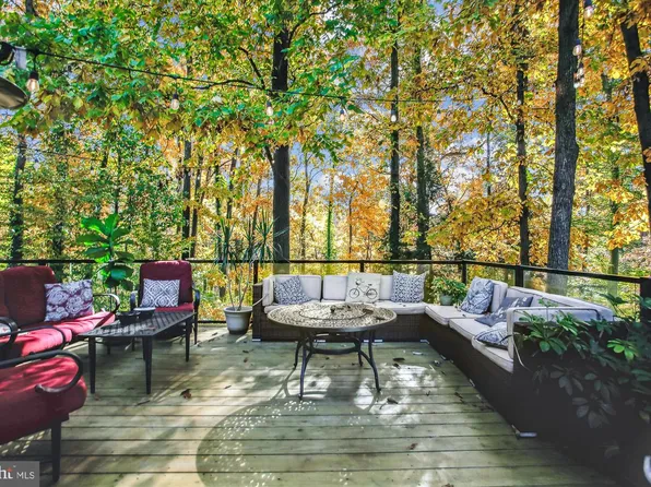 4207 Adrienne Dr, Alexandria, VA 22309