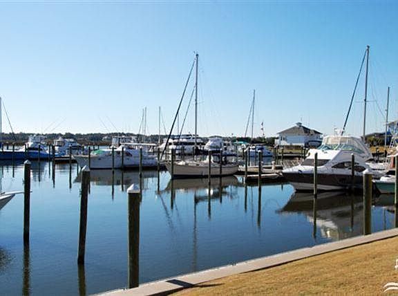4th image of Fish Factory Lot 1
