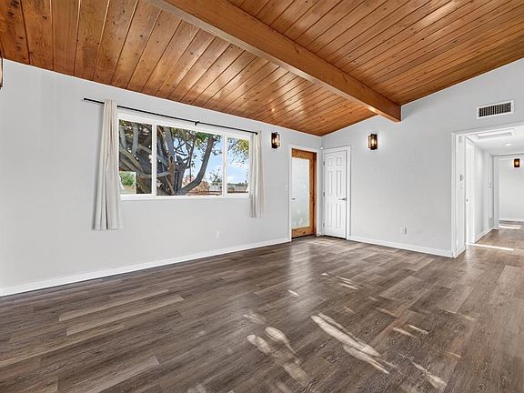 3rd image of 1538 San Vicente Rd