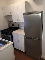 Rented by Domus Realty