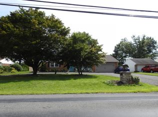 2515 Hillcrest Rd, Quakertown, PA 18951