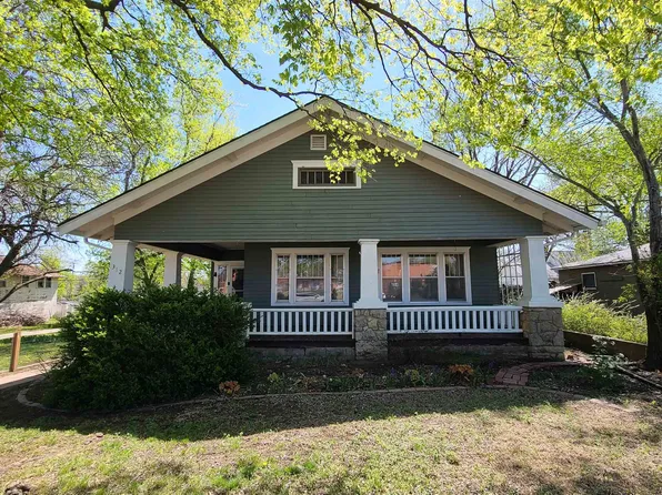 312 E 7th St, Wellington, KS 67152