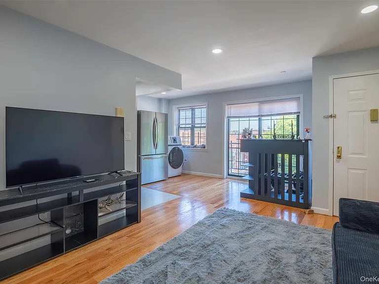 103-02 42nd Ave #4D — Photo 11