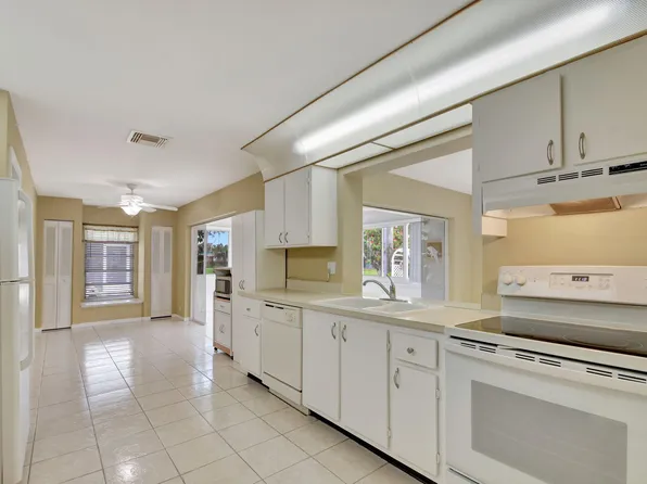 6364 Summer Sky Lane, Greenacres, FL 33463