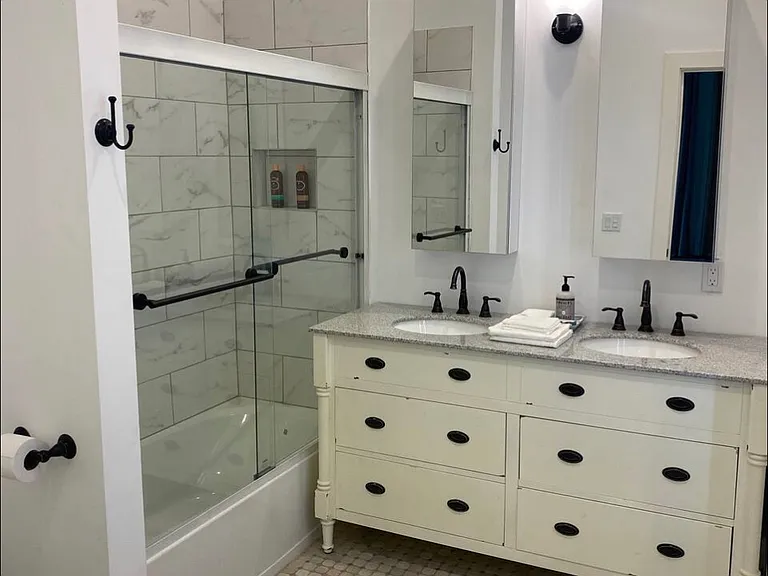 5 Madison Pl #2 — Photo 15