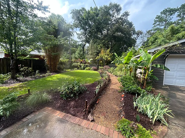 2827 Wilmot Ave — Photo 47