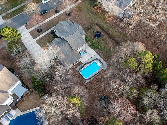 5th image of 1229 Hardwood Dr