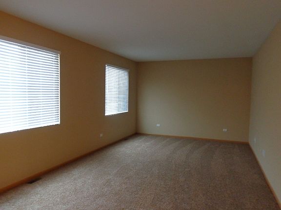 2nd image of 3410 Sumac Dr
