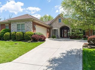 24 James Pl, Cincinnati, OH 45246