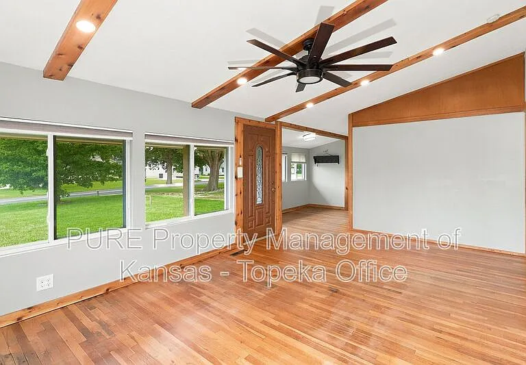 1746 NW 39th St — Photo 11