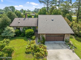 1007 Yacht Ct, New Bern, NC 28560