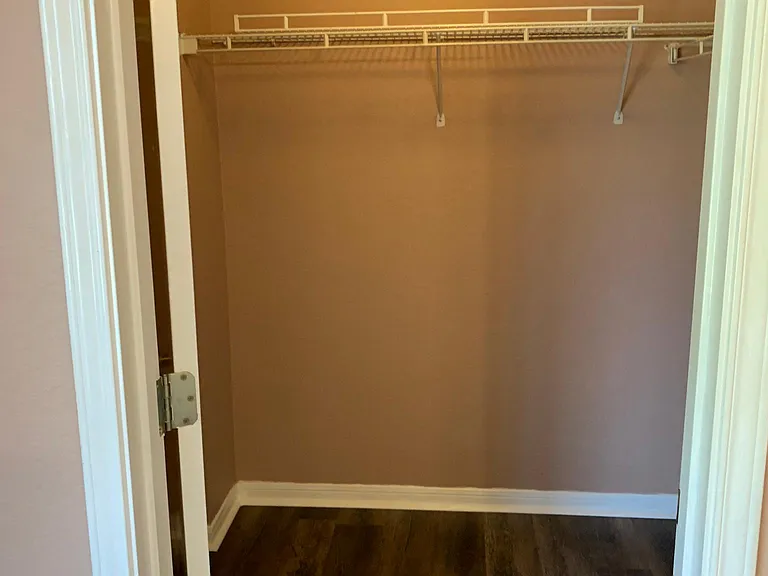 Master Bedroom Walk in Closet