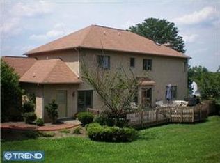 407 Leah Dr, Fort Washington, PA 19034