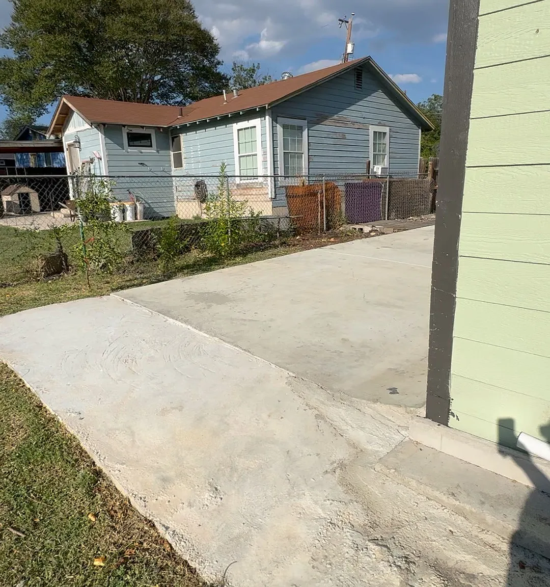 3 bed, 1100 sqft, $1,750 — Photo 4