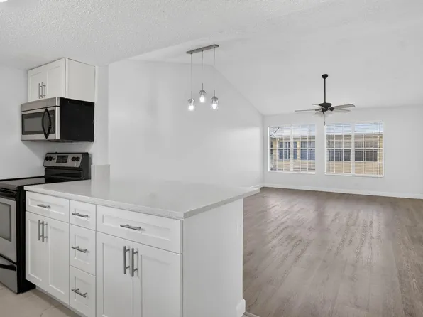 6323 La Costa Dr, Boca Raton, FL