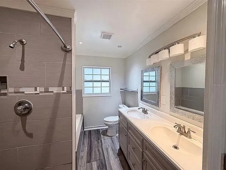 1817 Lori Ln W — Photo 6