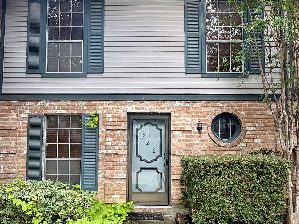 1st image of 722 Thicket Ln