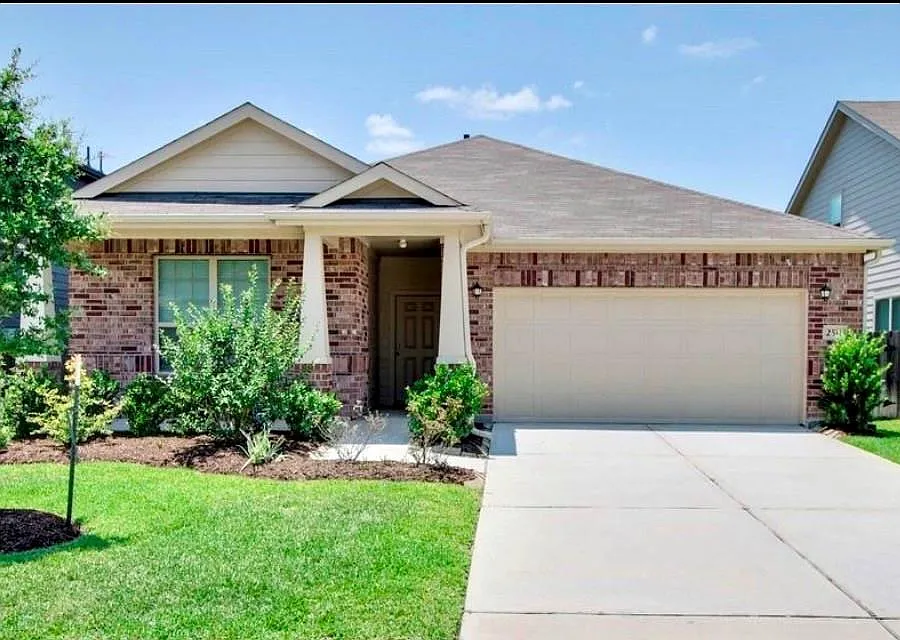 2511 Sandbar Shark Ct