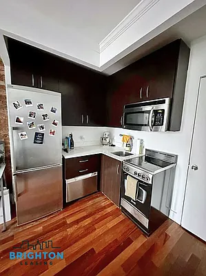 Rented by Brighton Management | media 14