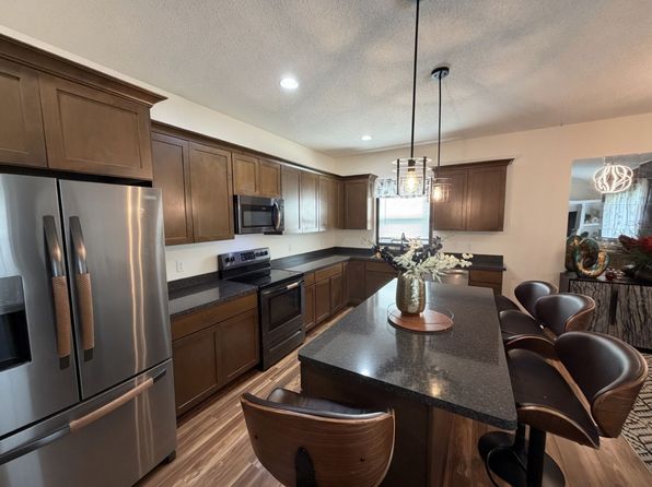 1190 Landings Ln