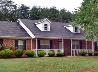 307 Lacebark Ln, Hampton, GA 30228