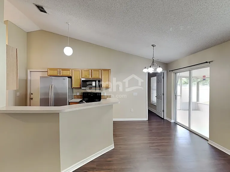 109 Zachary Wade St — Photo 5